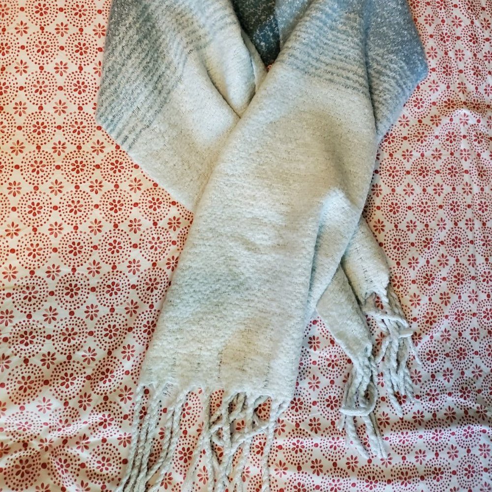 MerSea Cozy Wrap Blanket Scarf